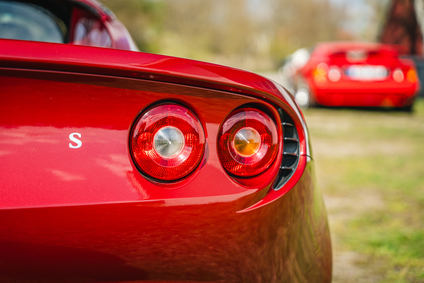Aussenfoto 2001 Lotus Elise 111