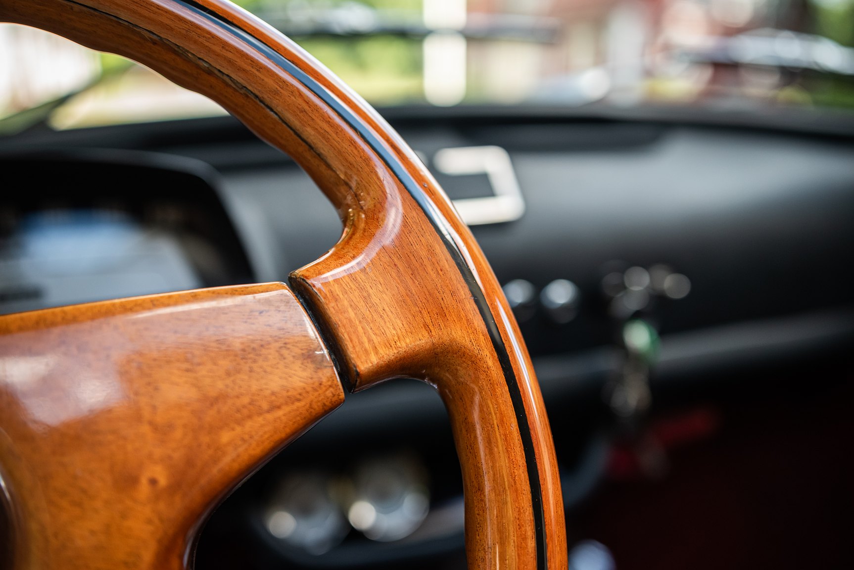Interior image of 1971 FIAT 500 "Superiore"