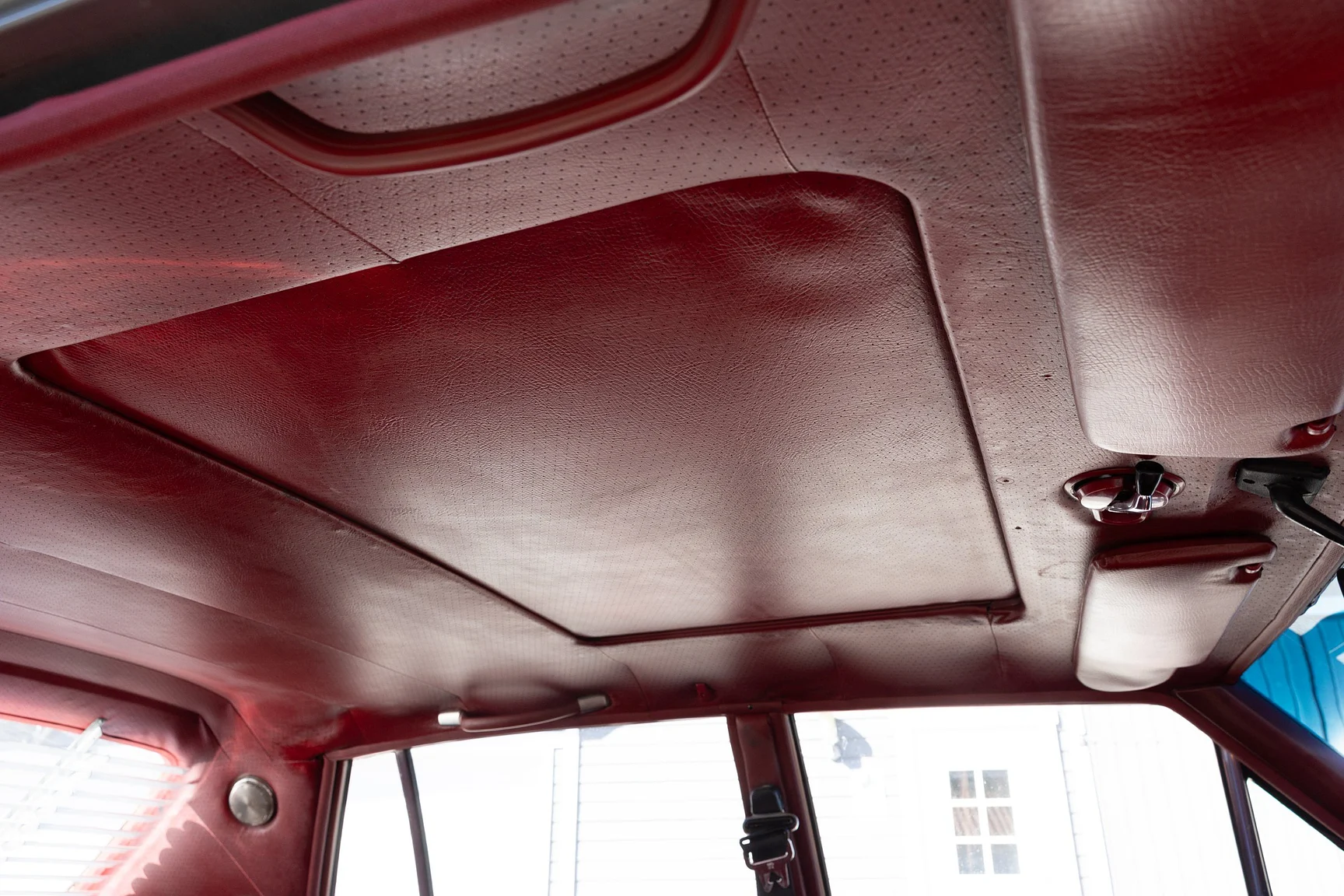 Interior image of 1970 Opel Admiral Admiral (133)