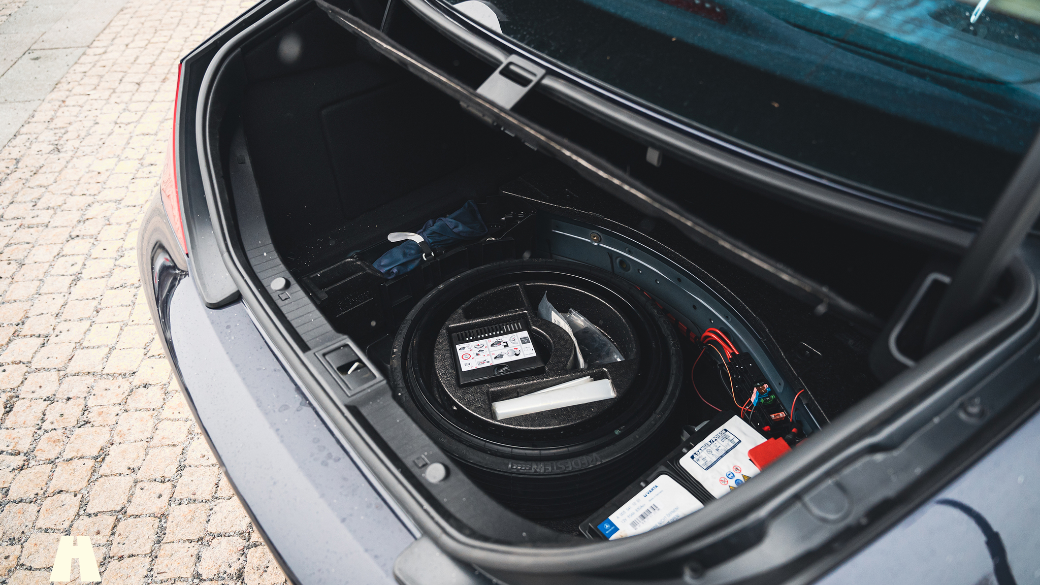 Innenraumfoto von 2008 Mercedes-Benz CLS 63 AMG (75)