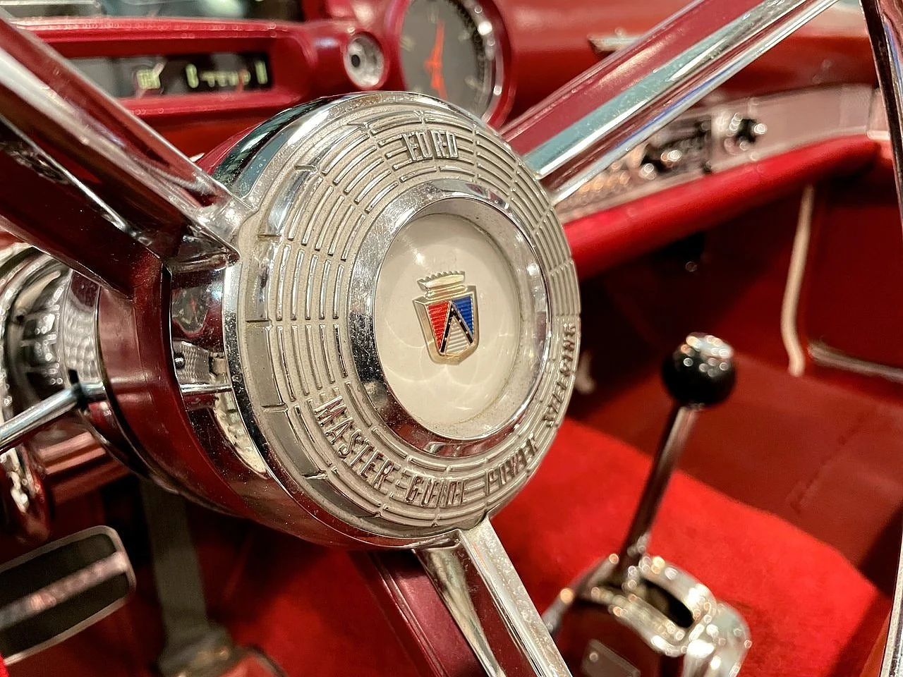 Bild von 1956 Ford Thunderbird (26)