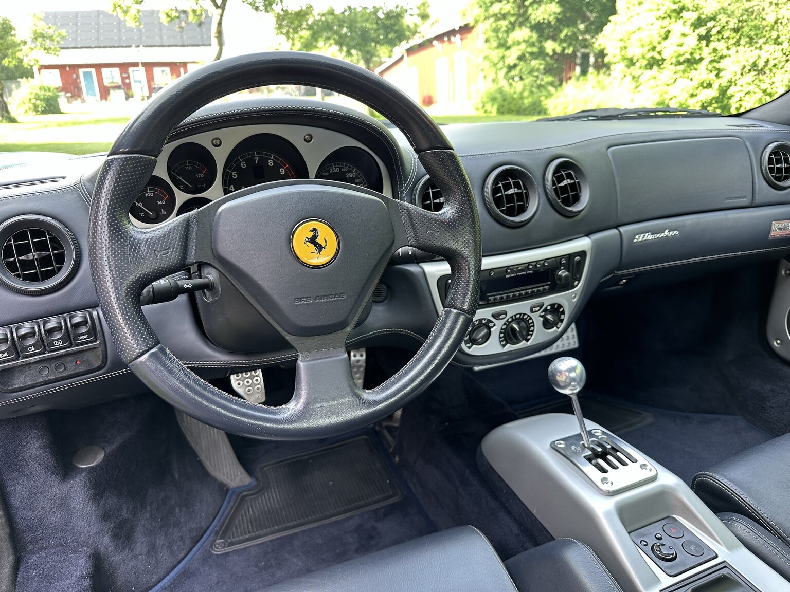 Interior image of 2001 Ferrari 360 Modena V8 Manual (2)
