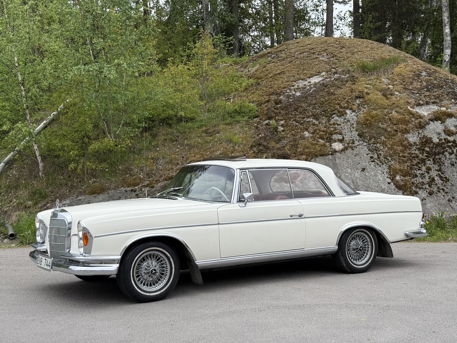 Exteriörbild på 1963 Mercedes-Benz 220 SE