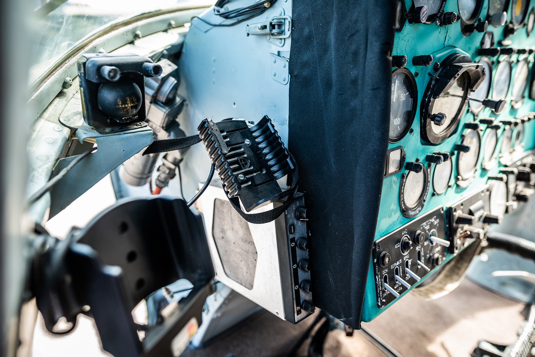 Interiörbild 1974 MIL Mi-2