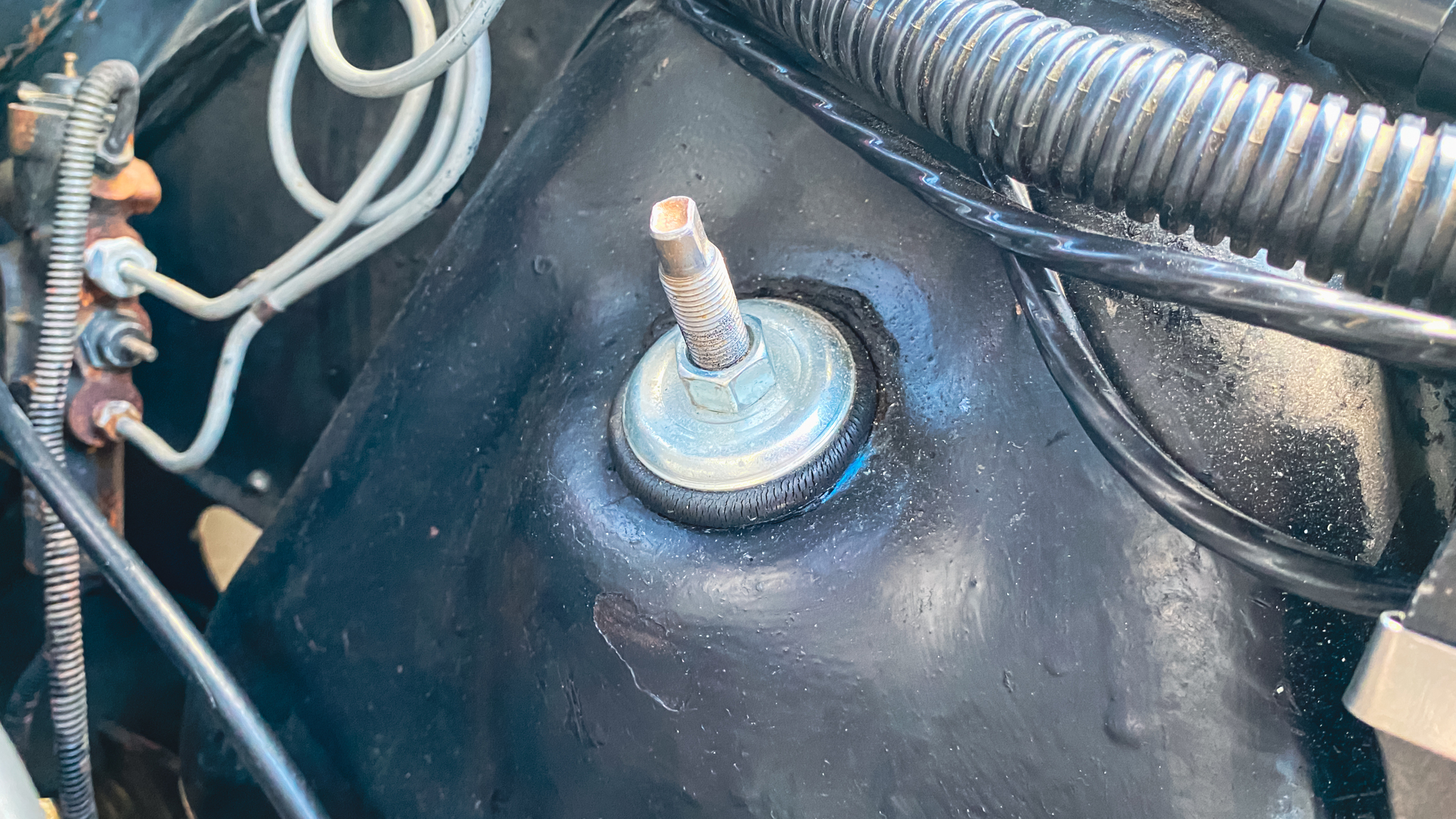 Image of 1974 Dodge Challenger 340 mechanics
