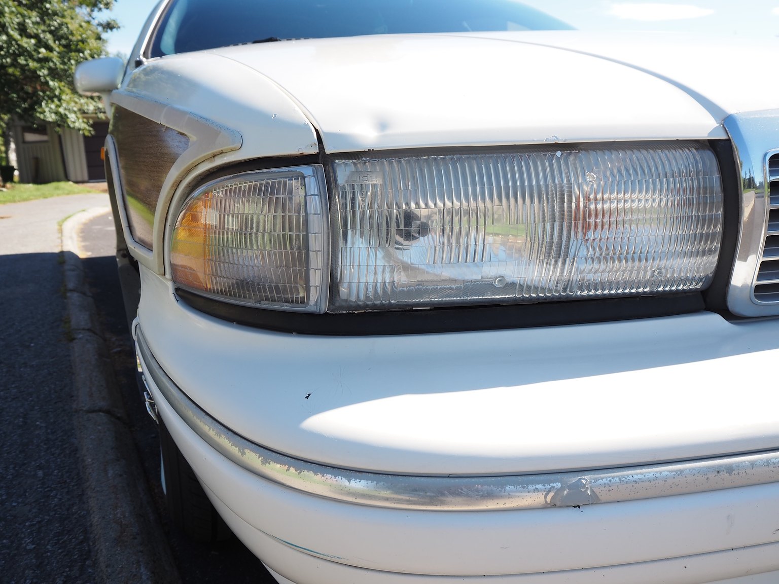 Exterior image of 1993 Chevrolet Caprice Classic Wagon 5.7 V8 