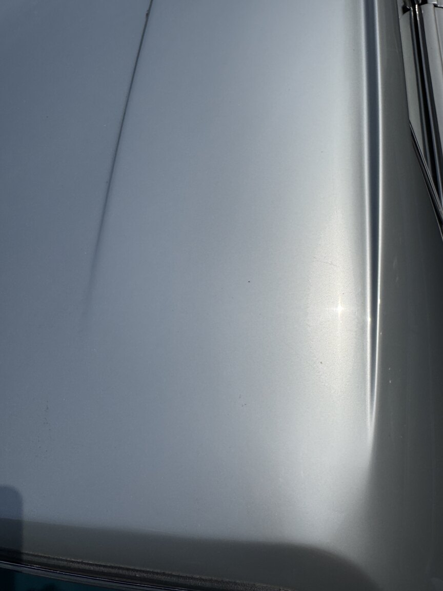 Exterior image of 1976 Rolls-Royce Silver Shadow