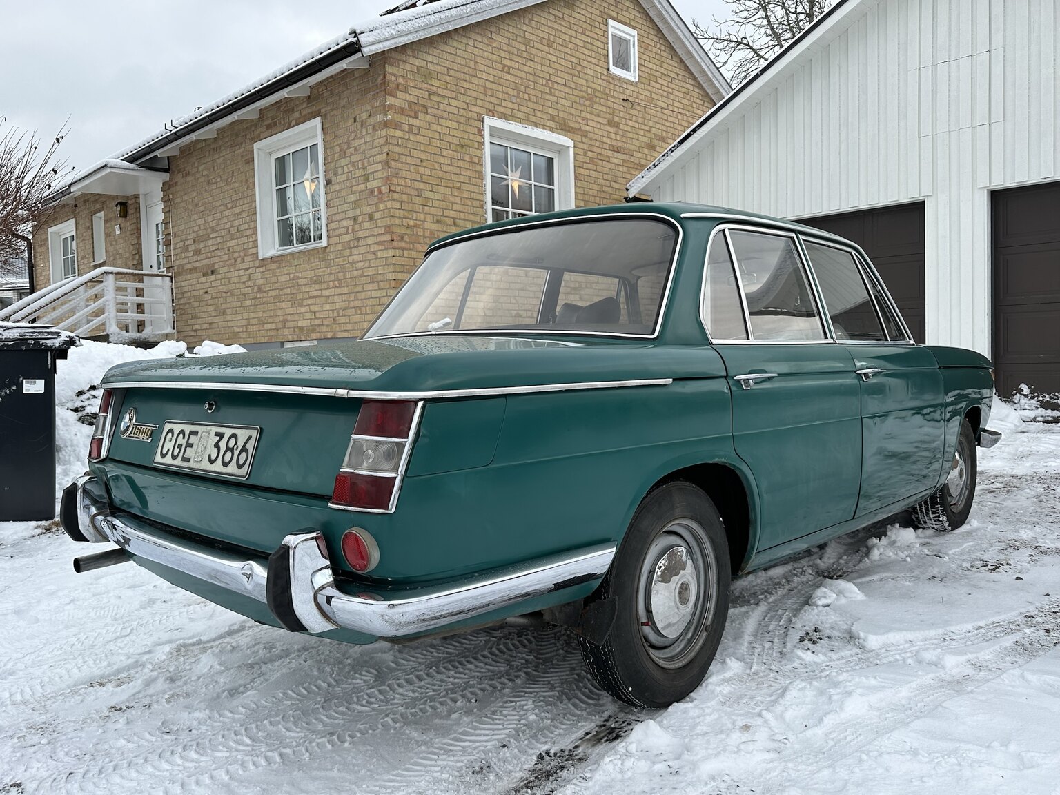 Aussenfoto 1965 BMW 1600