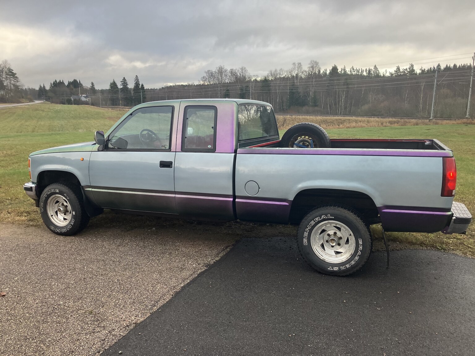 Exteriörbild på 1991 Chevrolet K2500 Extended Cab 5.7 V8 4WD Pickup