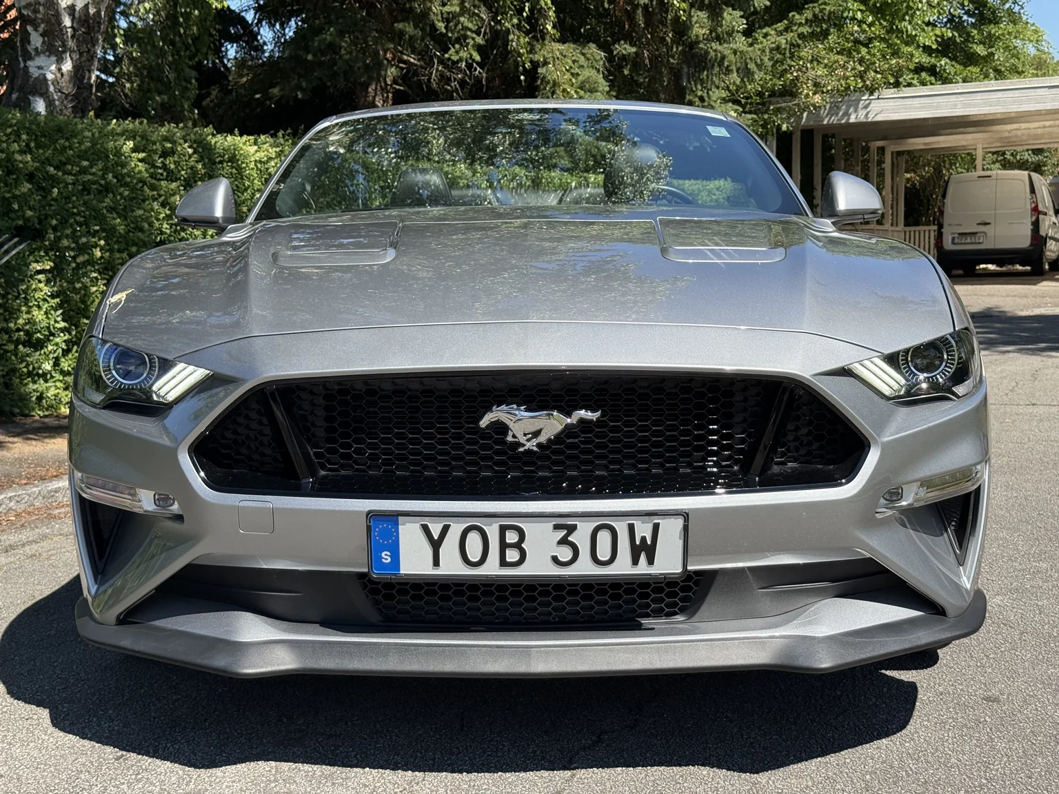 Exteriörbild på 2021 Ford Mustang GT Cabriolet (4)