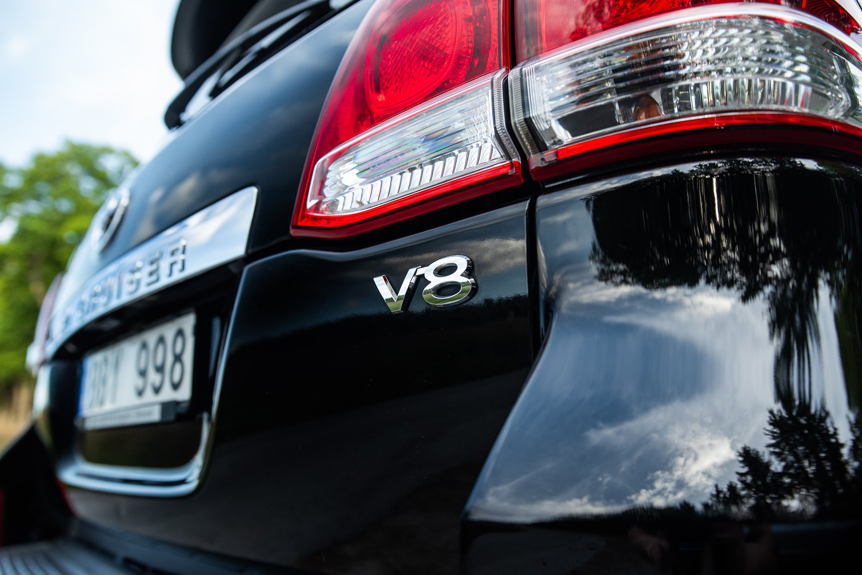 Exterior image of 2008 Toyota Land Cruiser 4.5 4WD V8