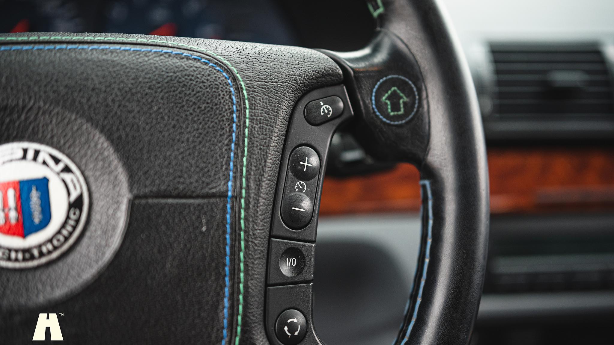 Interior image of 1998 Alpina B10 V8