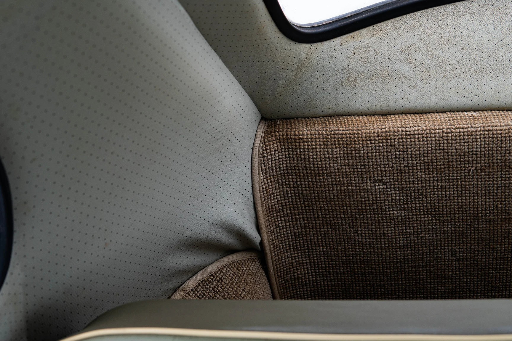 Interior image of 1959 Volkswagen 1200 (37)