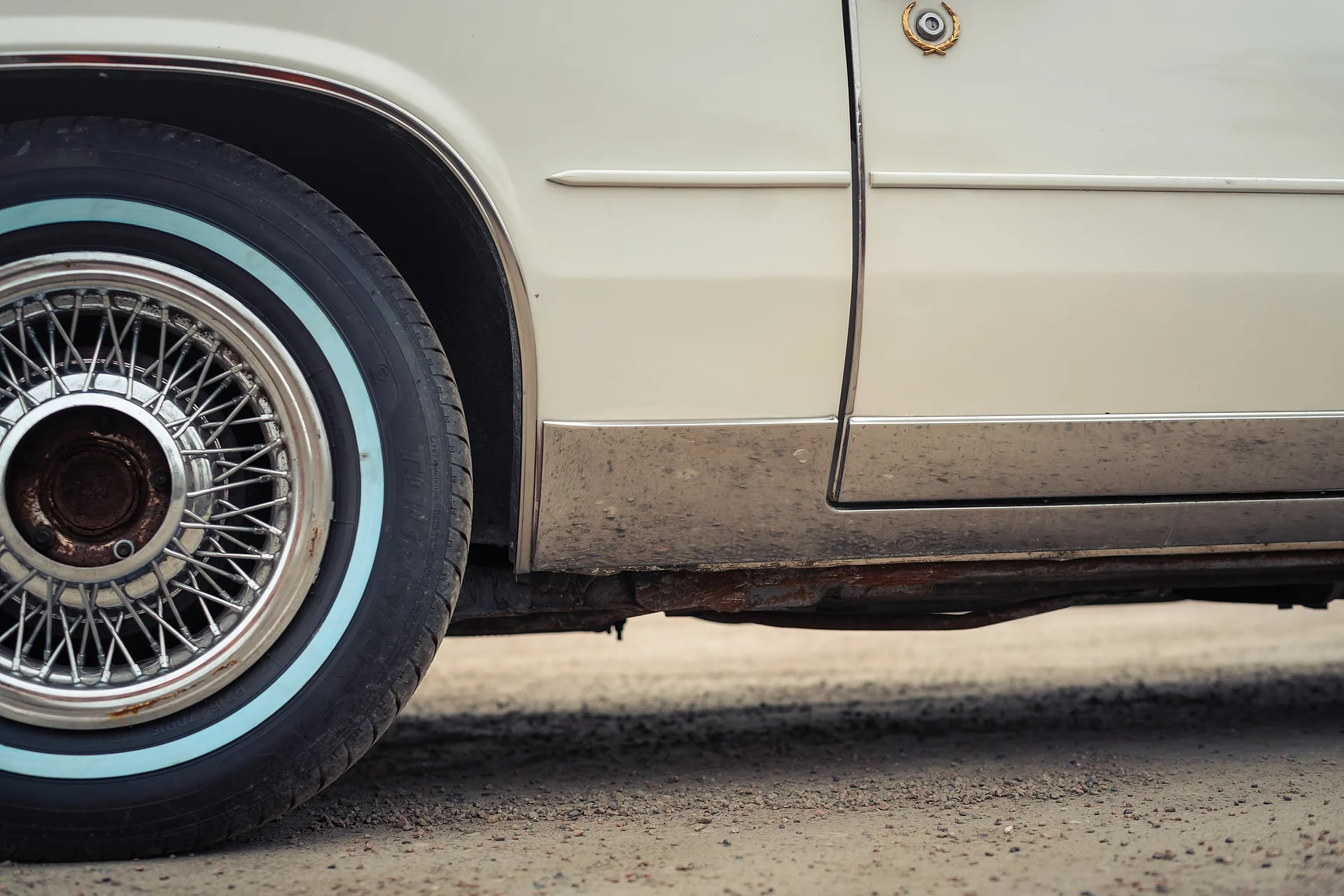 Exterior image of 1984 Cadillac Eldorado Biarritz Convertible (49)