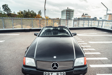 Exteriörbild på 1994 Mercedes SL320 (R129) 