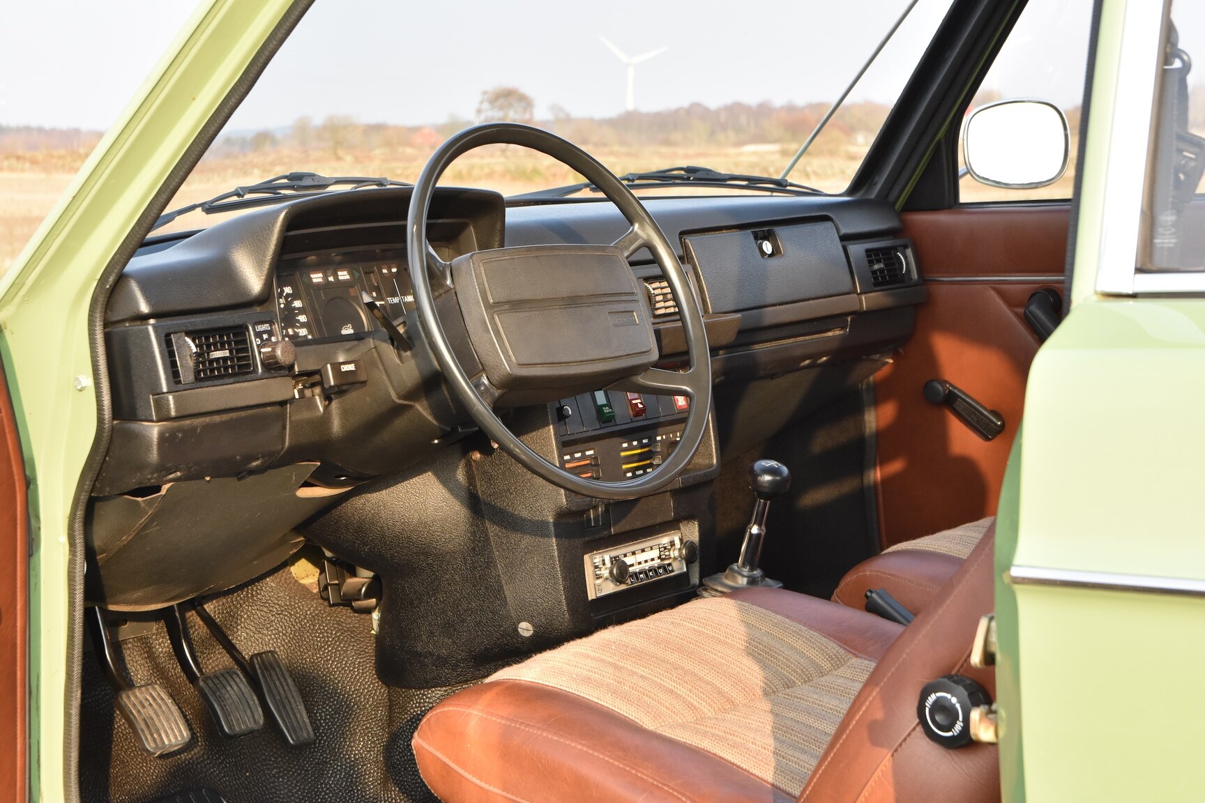 Innenraumfoto von 1975 Volvo 242