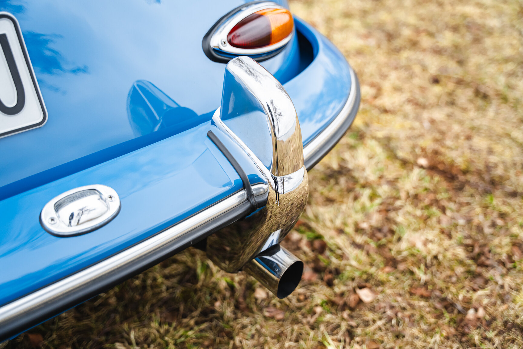 Exterior image of 1964 Porsche 356 C