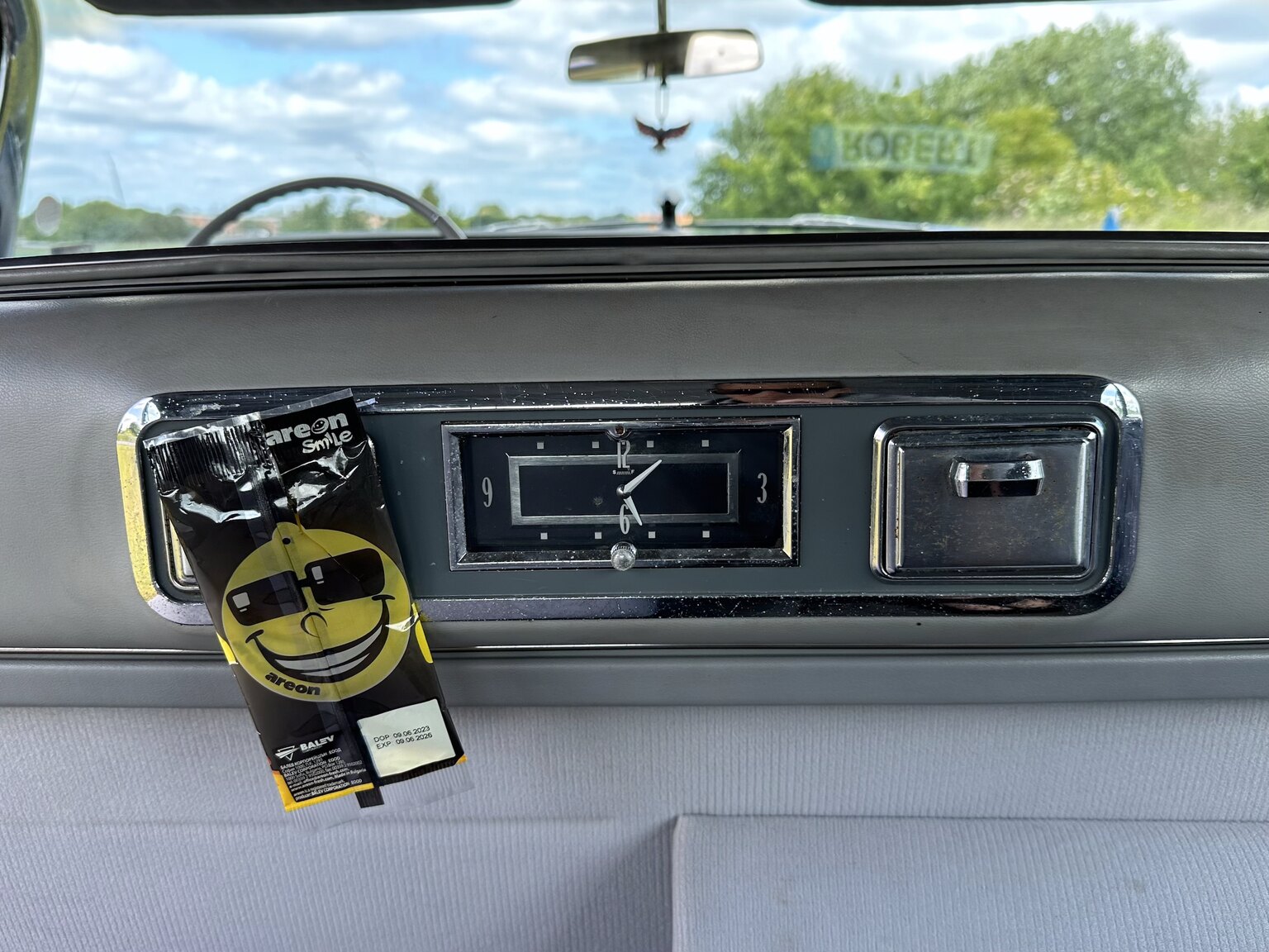 Innenraumfoto von 1964 Cadillac Fleetwood Seventy-Five Limousine (46)