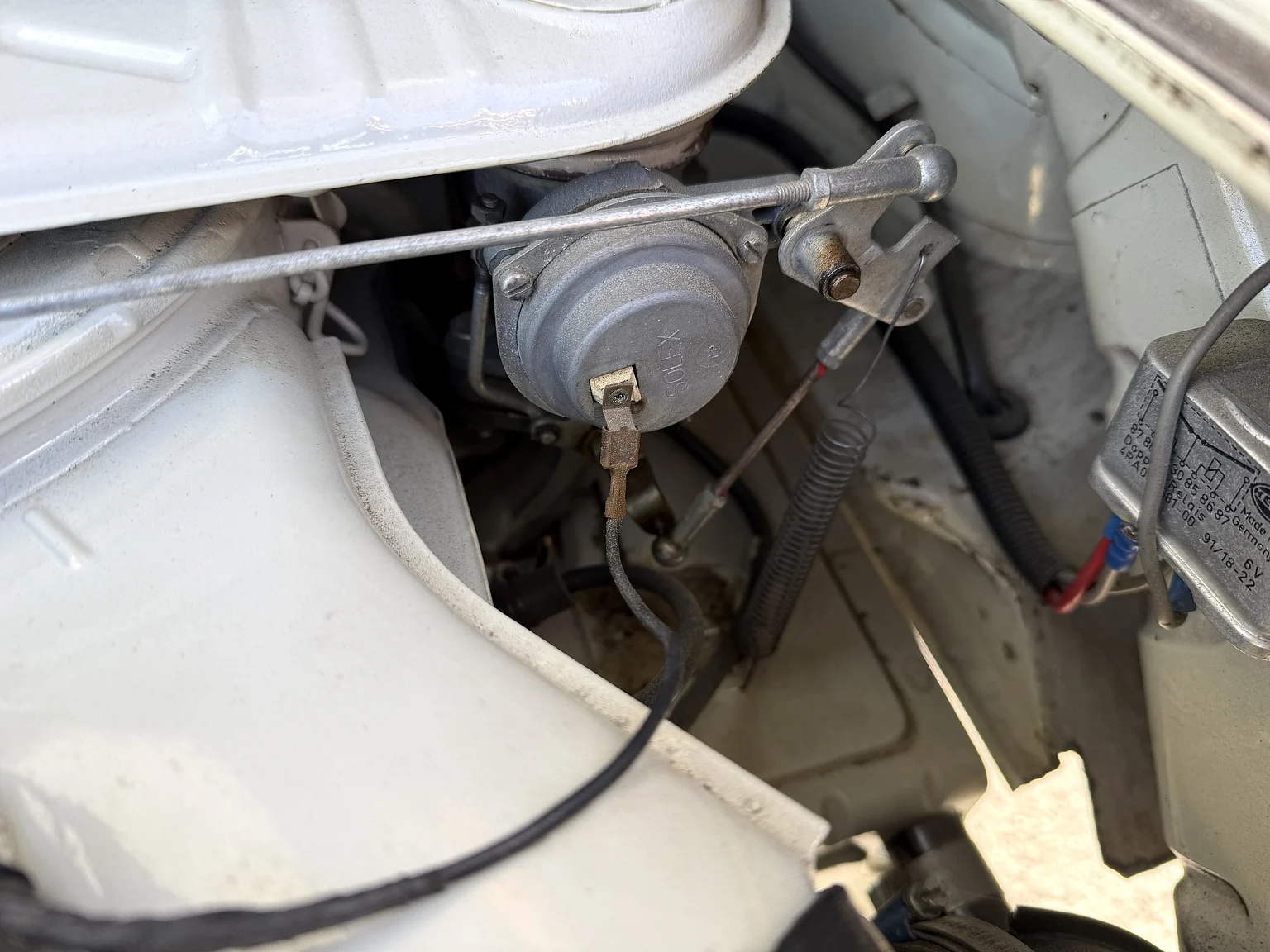 Image of 1965 Volkswagen 1500 Limousine 311 Notchback mechanics (9)
