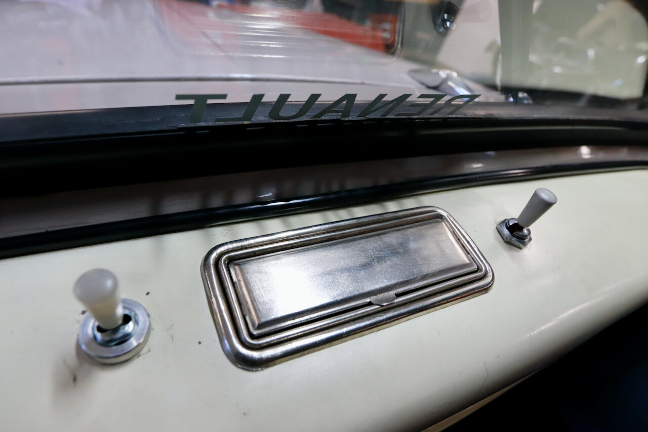 Interior image of 1959 Renault 4CV