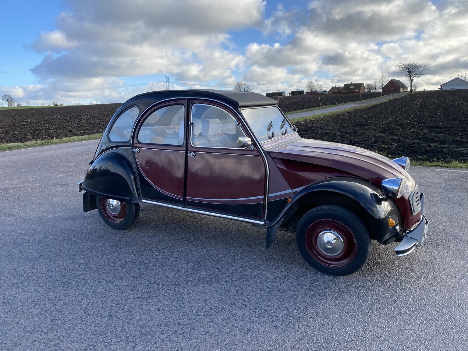 Exteriörbild på 1986 Citroën 2CV6 Charleston