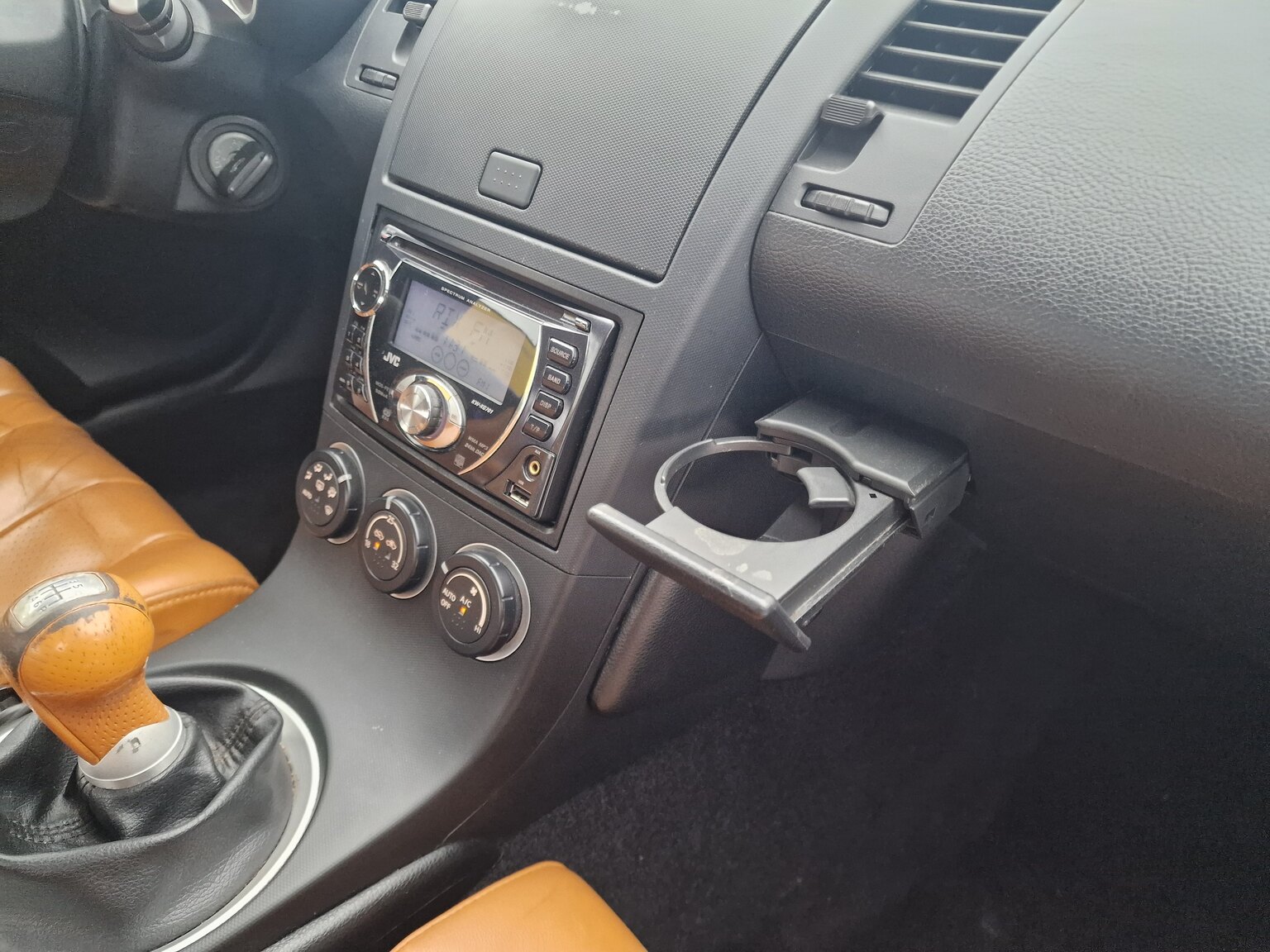 Interior image of 2004 Nissan 350Z