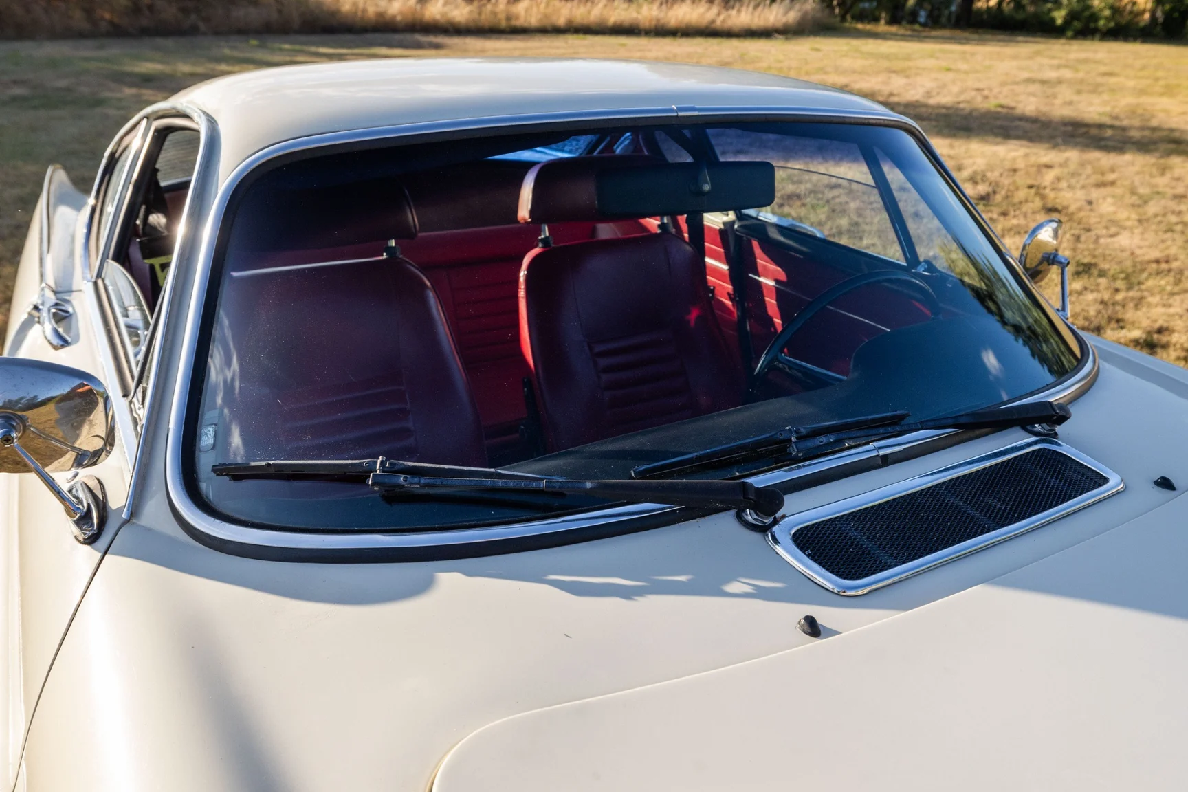 Exteriörbild på 1970 Volvo 1800E (23)