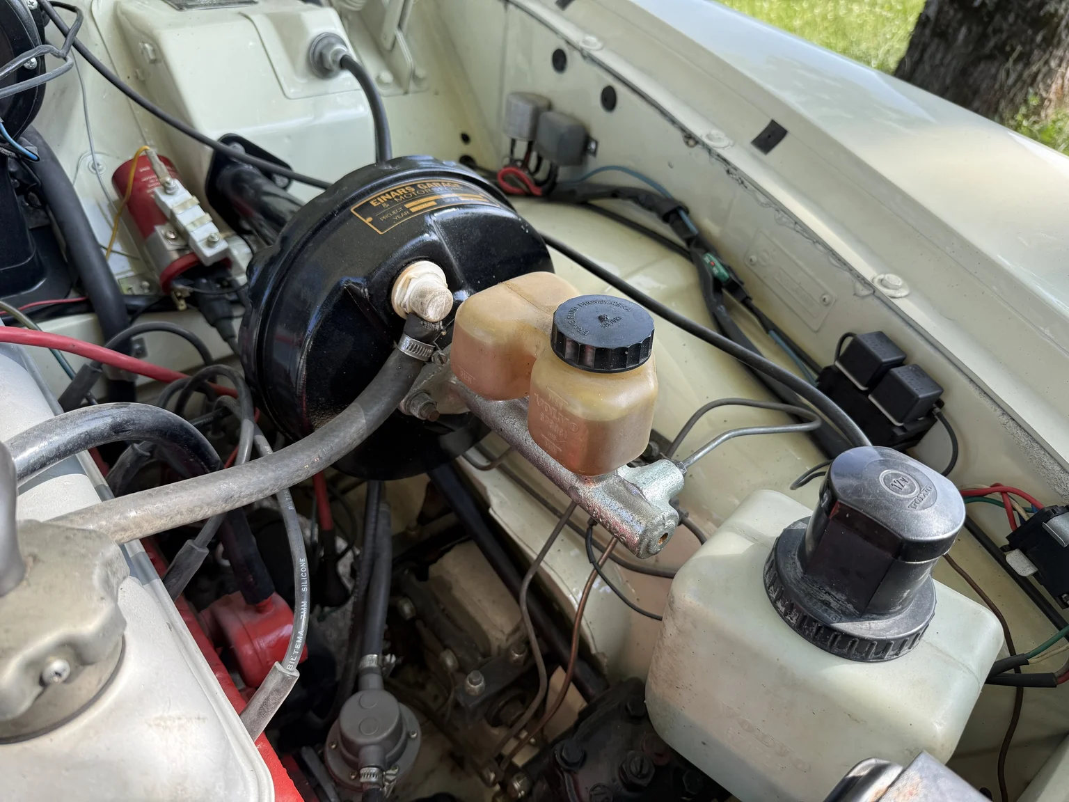 Image of 1970 Volvo Amazon mechanics (9)