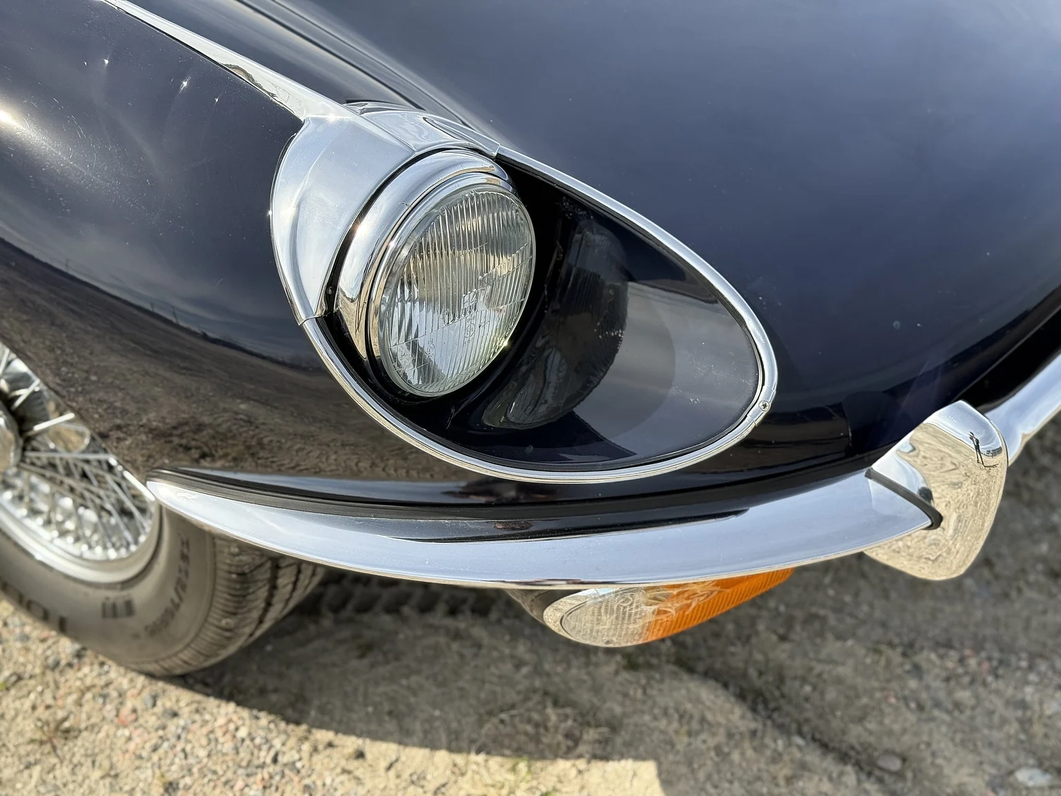 Aussenfoto 1969 Jaguar E-Type 4.2 Coupe (12)