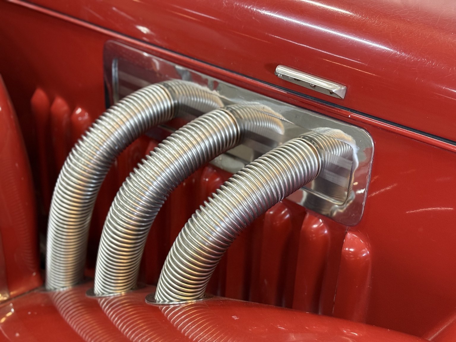 Exteriörbild på 1965 Duesenberg Roadster/StreetRod Replika 
