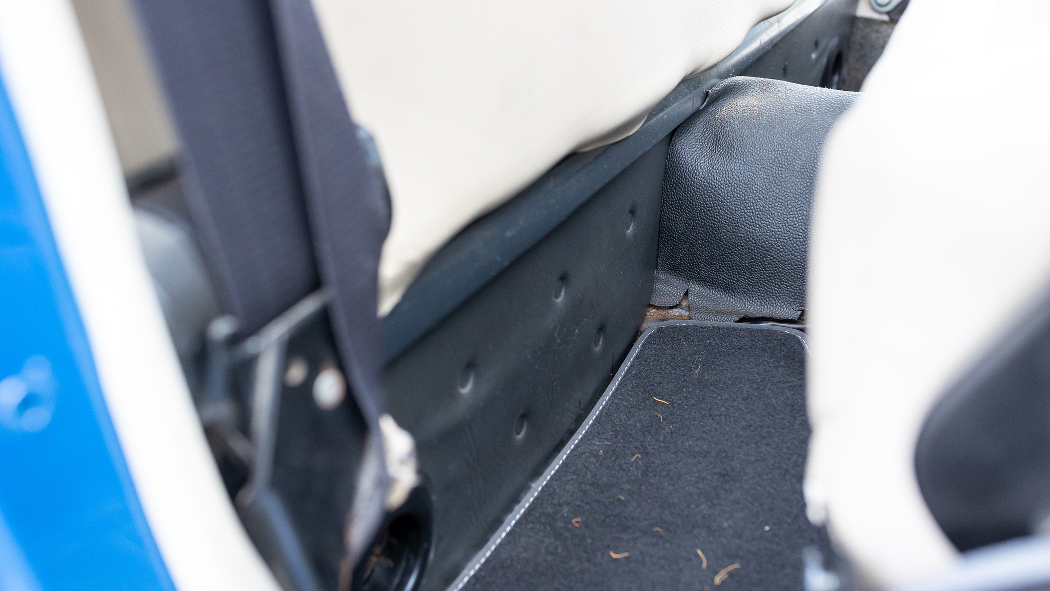 Interior image of 1973 Volkswagen Beetle 1303S 1600 (18)