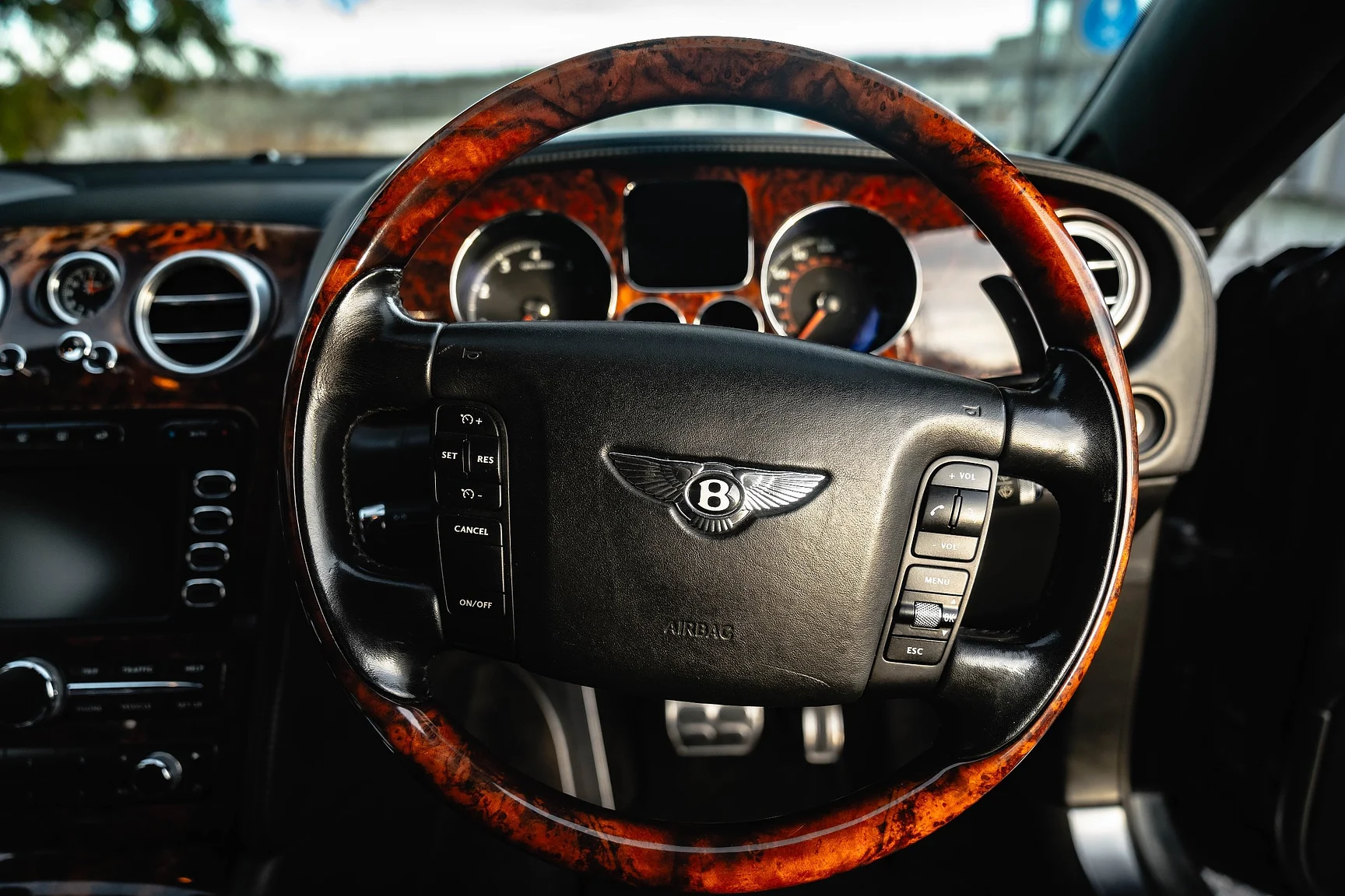 Interiörbild 2007 Bentley Continental GTC (57)