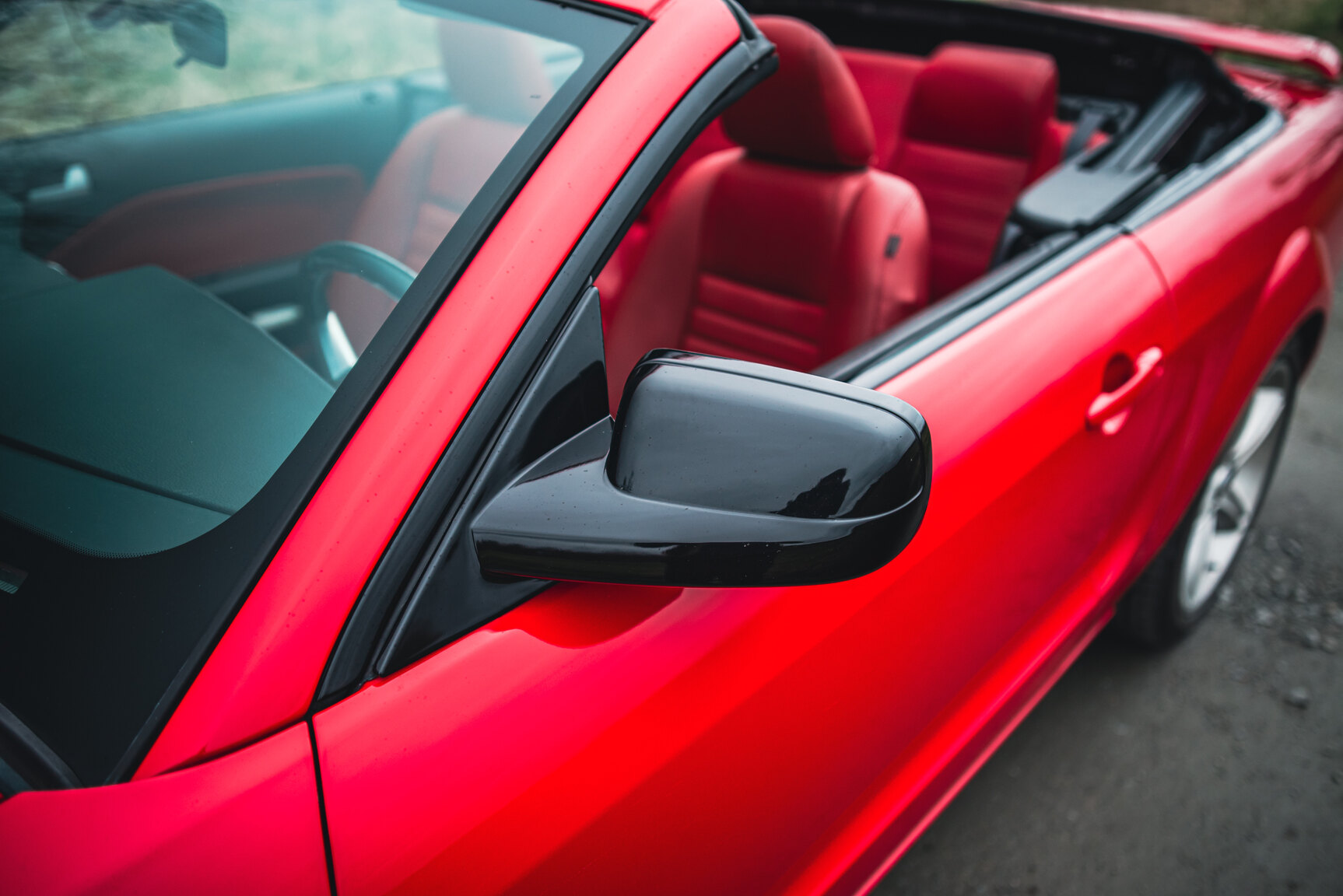 Exterior image of 2009 Ford Mustang V8 GT Convertible
