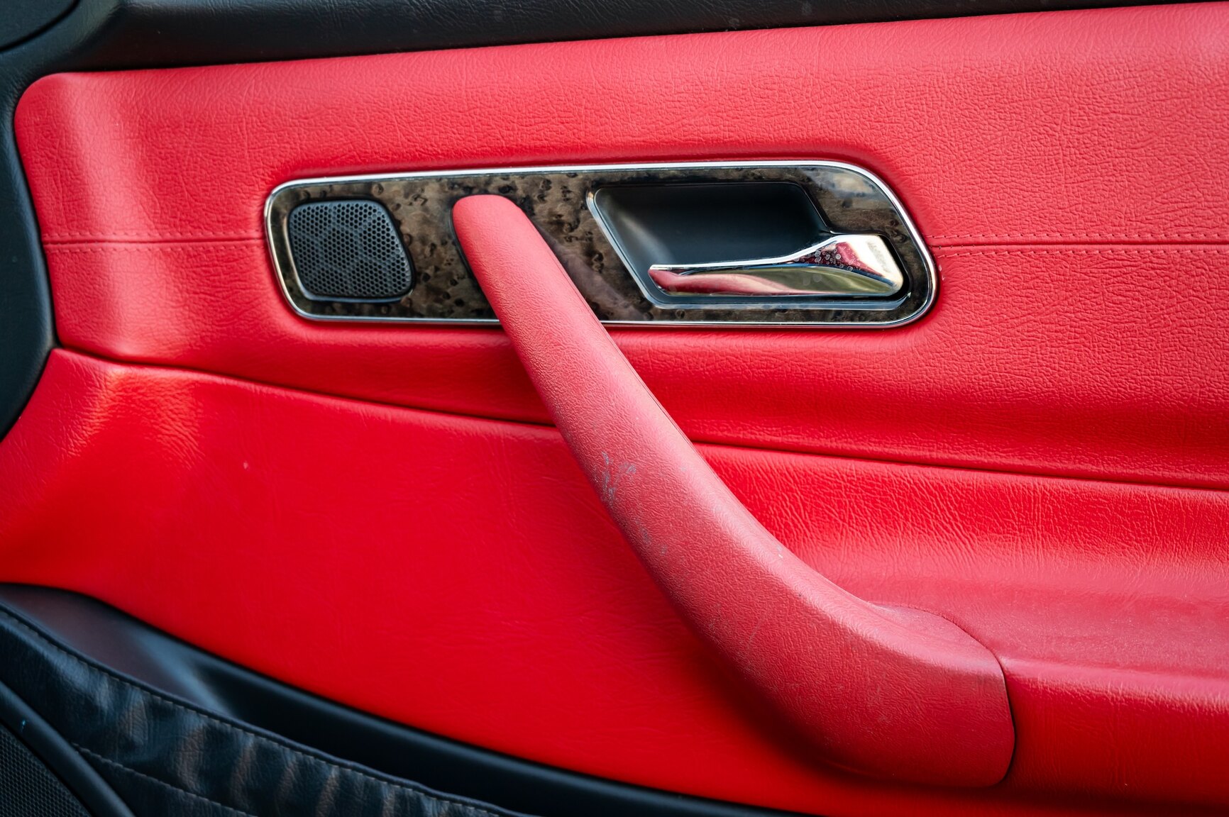 Innenraumfoto von 2001 Mercedes-Benz SLK 320