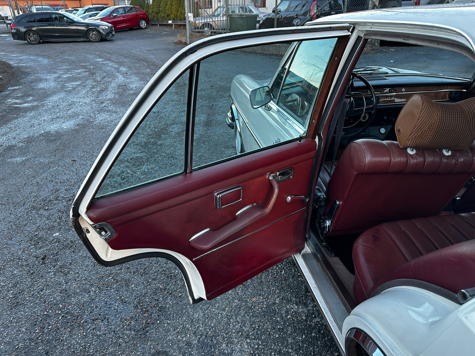 Interiörbild 1967 Mercedes-Benz 250 S