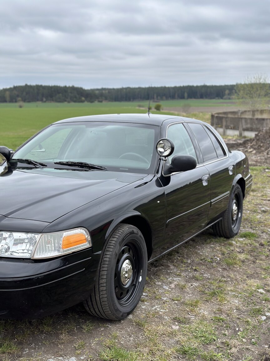 Aussenfoto 2011 Ford Crown Victoria Police Interceptor