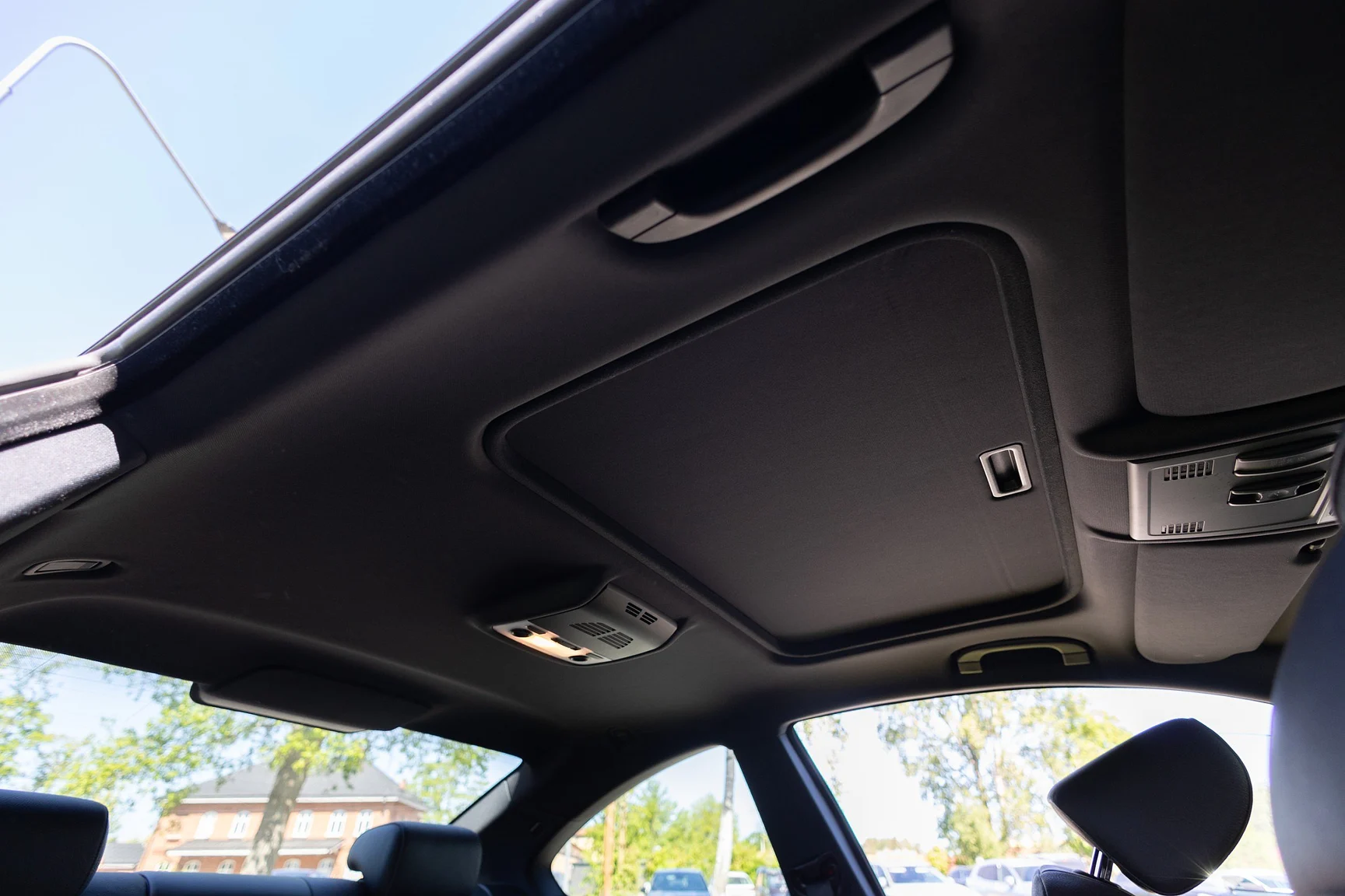 Interior image of 2007 BMW 335i Coupé (55)