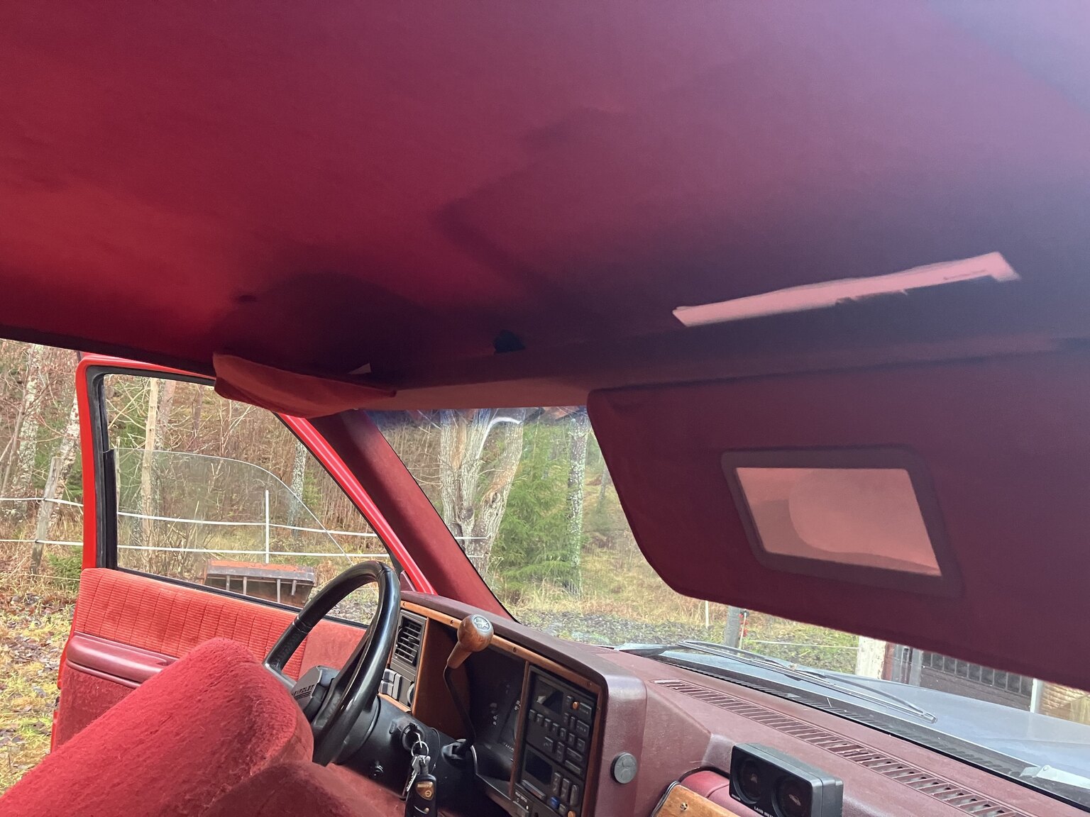 Interior image of 1991 Chevrolet K2500 Extended Cab 5.7 V8 4WD Pickup