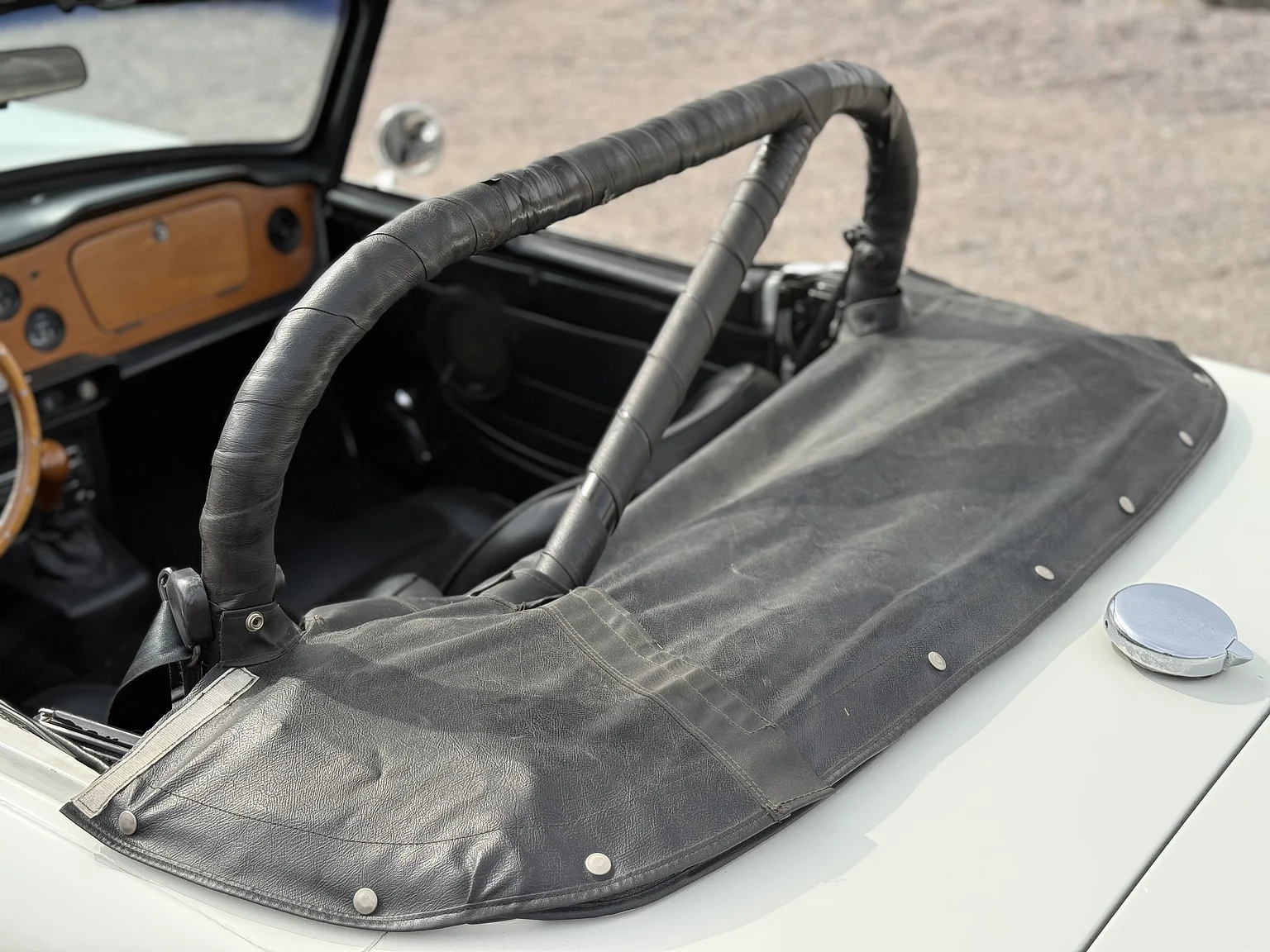 Aussenfoto 1970 Triumph TR6 (31)