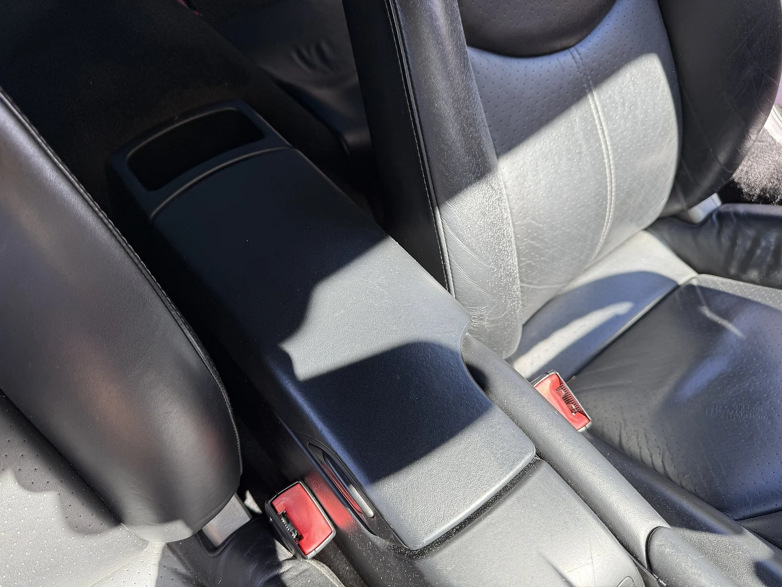 Innenraumfoto von 2008 Porsche 911 Carrera 4 (73)