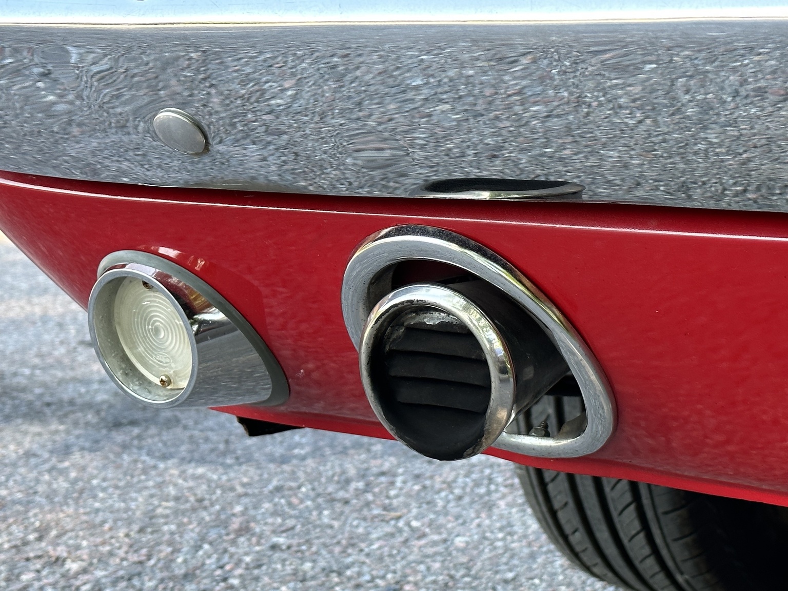 Exterior image of 1965 Ford Mustang 289 Fastback