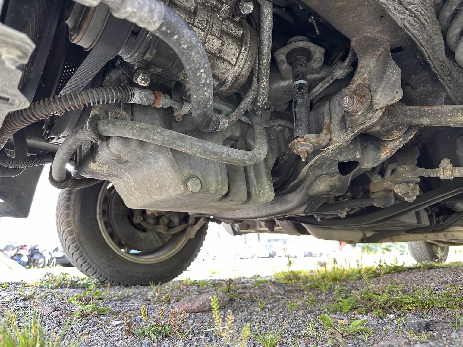 Image of 1987 Mercedes 300 SE (23) mechanics