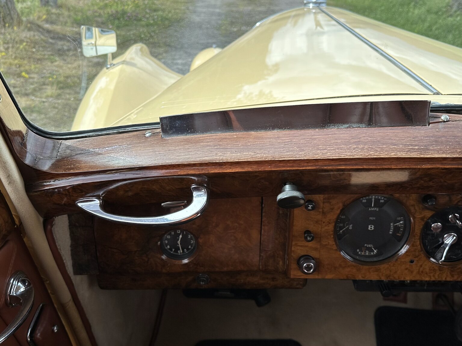 Interiörbild 1947 Bentley Mark IV Sport Saloon