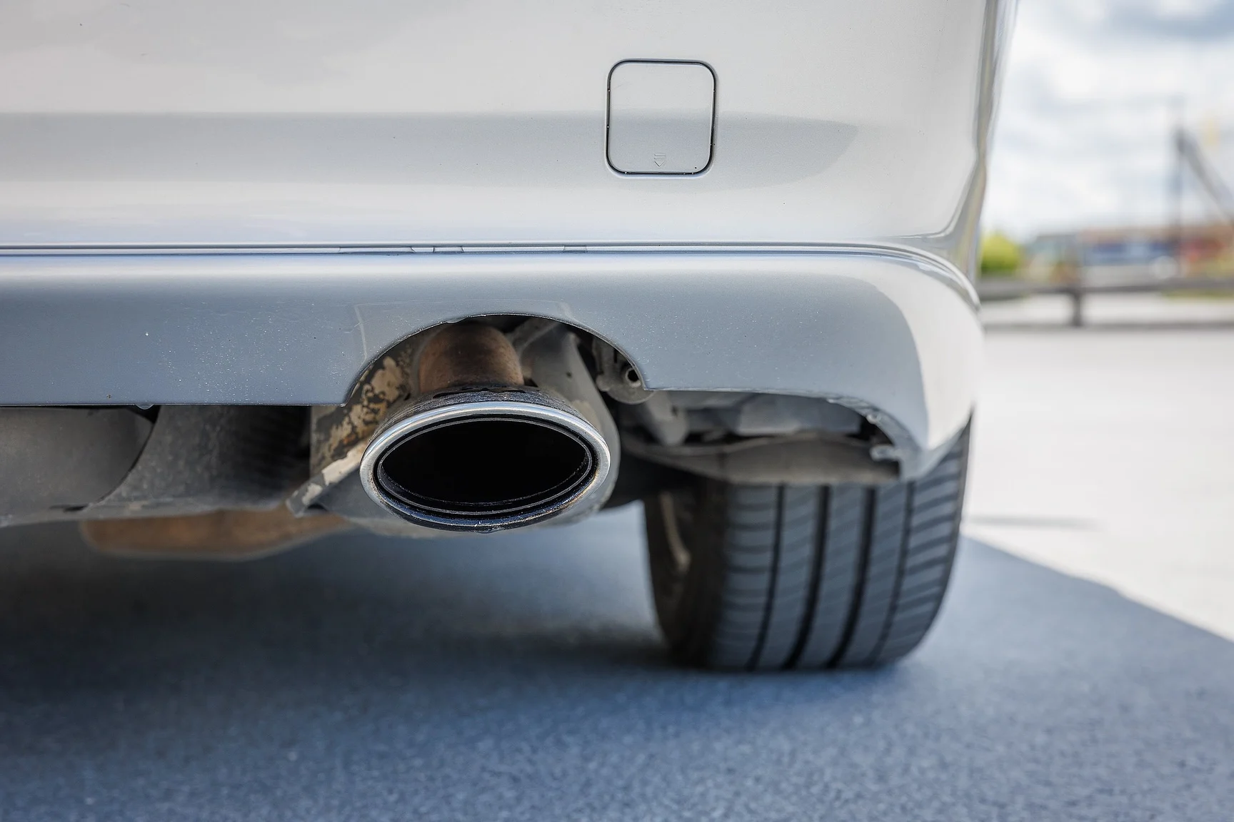 Exteriörbild på 2000 Mercedes-Benz CL 600 (66)