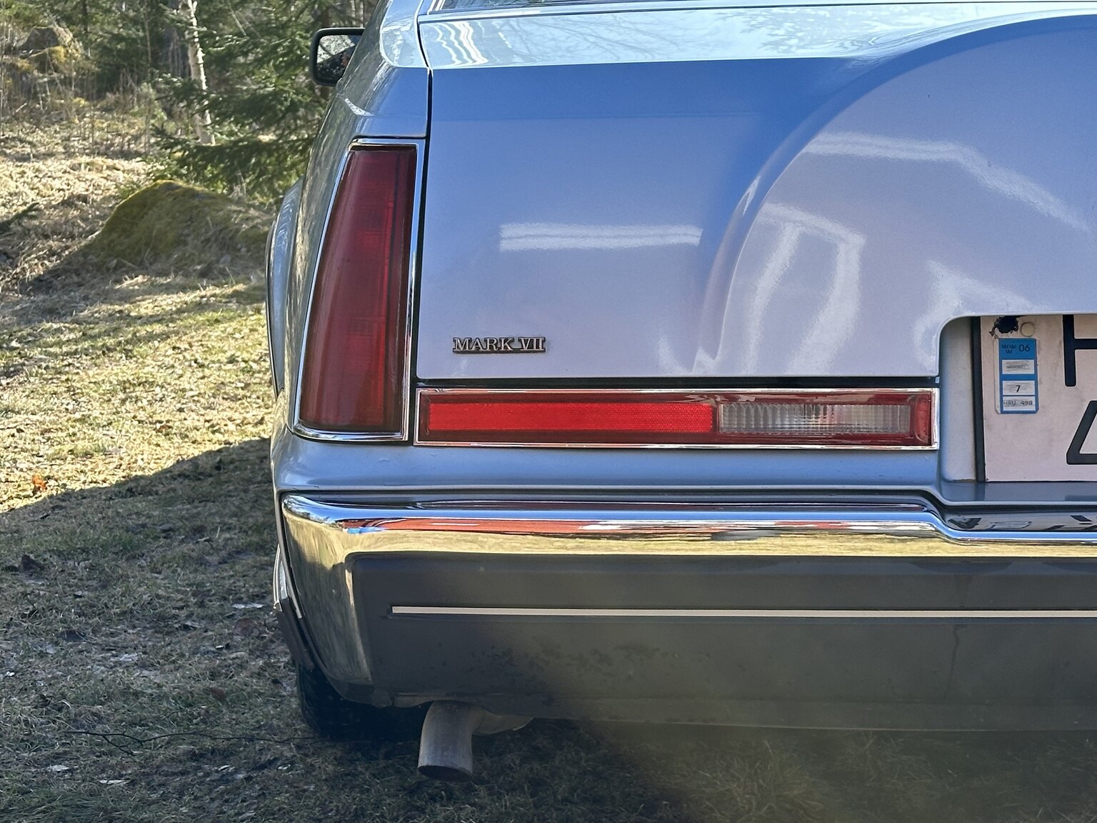 Exterior image of 1987 Lincoln Mark VII LSC