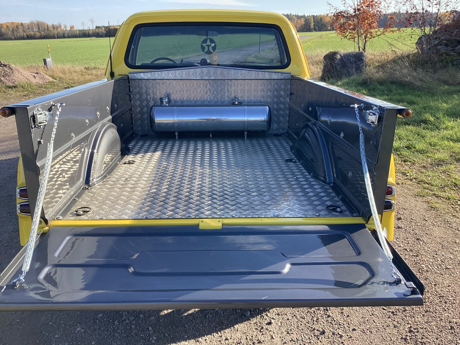 Exteriörbild på 1971 Dodge D100