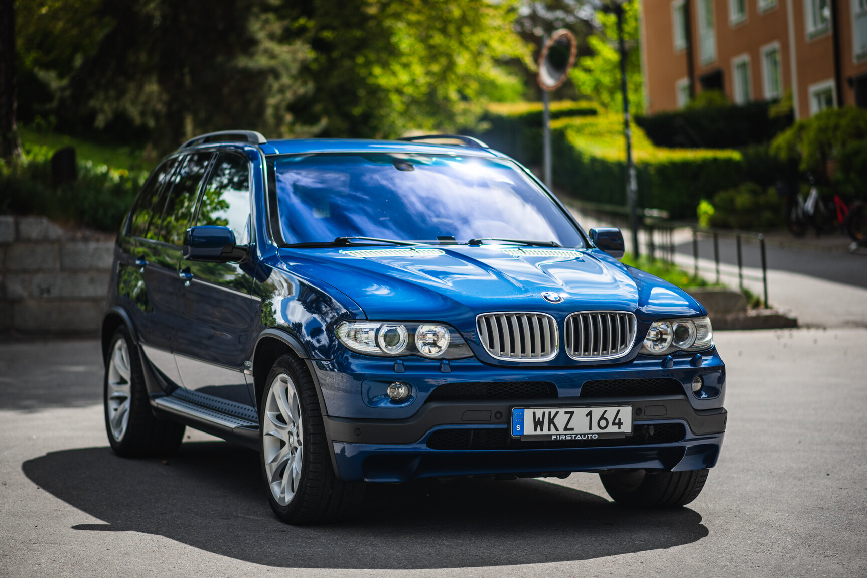 Exterior image of 2005 BMW X5 4.8iS E53 LCI