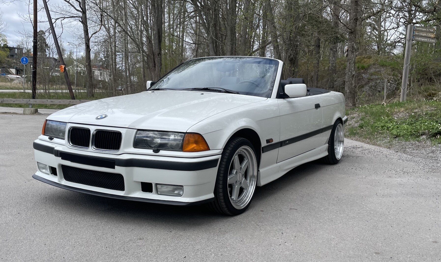 Aussenfoto 1995 BMW 328 iA Convertible