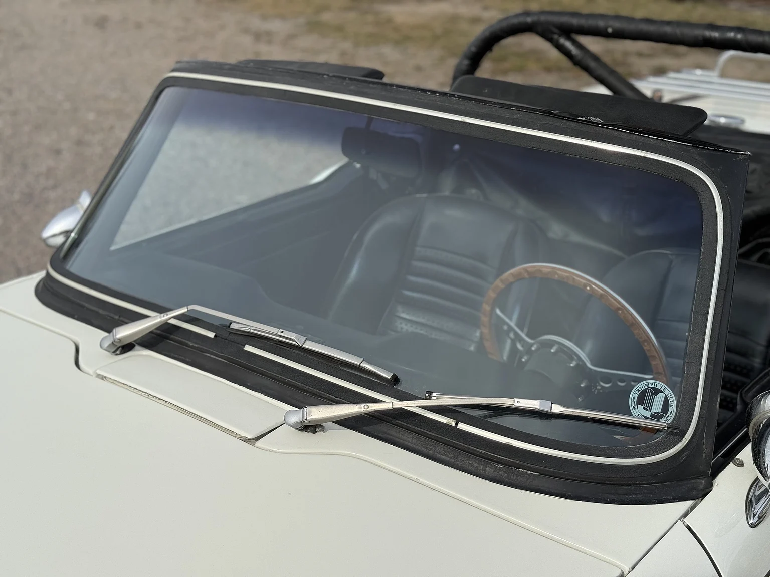 Aussenfoto 1970 Triumph TR6 (27)
