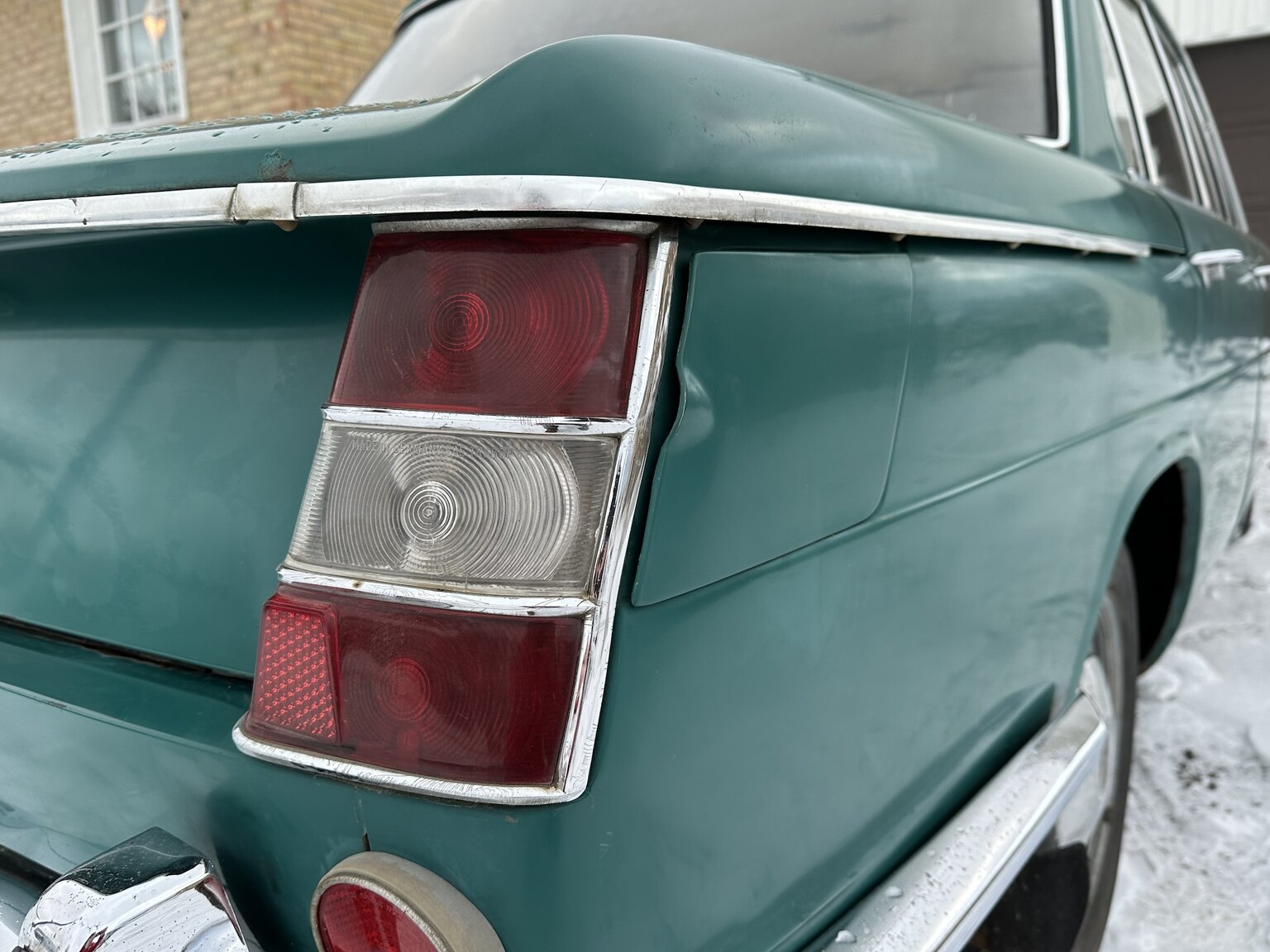 Exterior image of 1965 BMW 1600